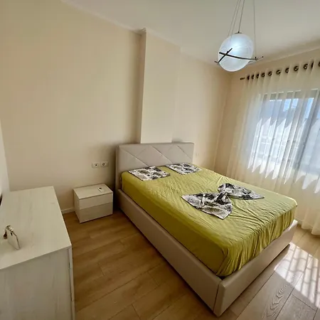 New Bazaar Cozy Apartment 2 Dajti View Tirana Buitenkant foto