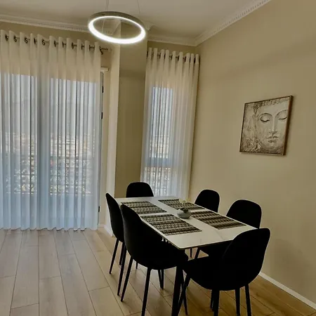 New Bazaar Cozy Apartment 2 Dajti View Tirana Buitenkant foto